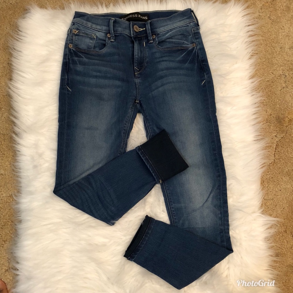 Express jeans mid rise size 0s